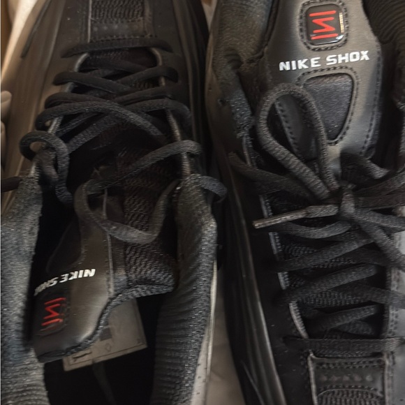 Nike Shox R4 - Picture 11 of 13